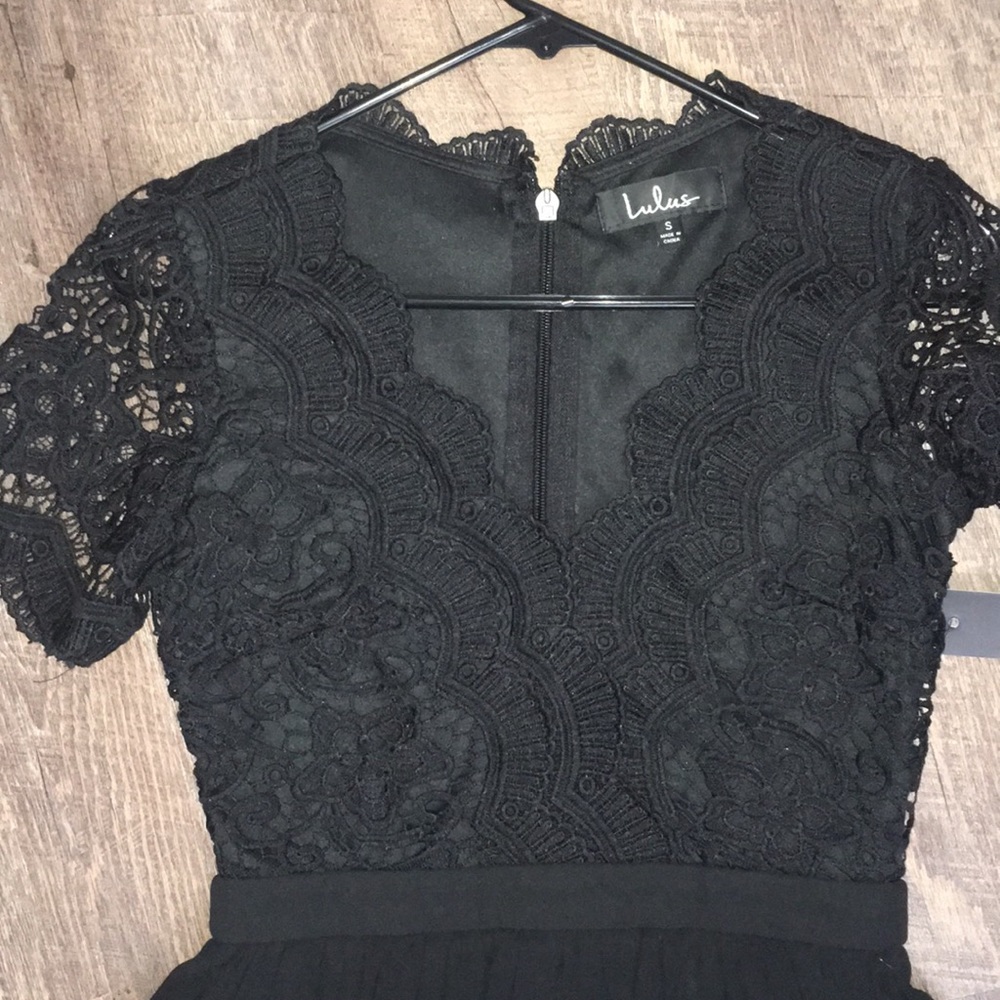 Lulu’s black Skater Dress - Picture 4 of 4